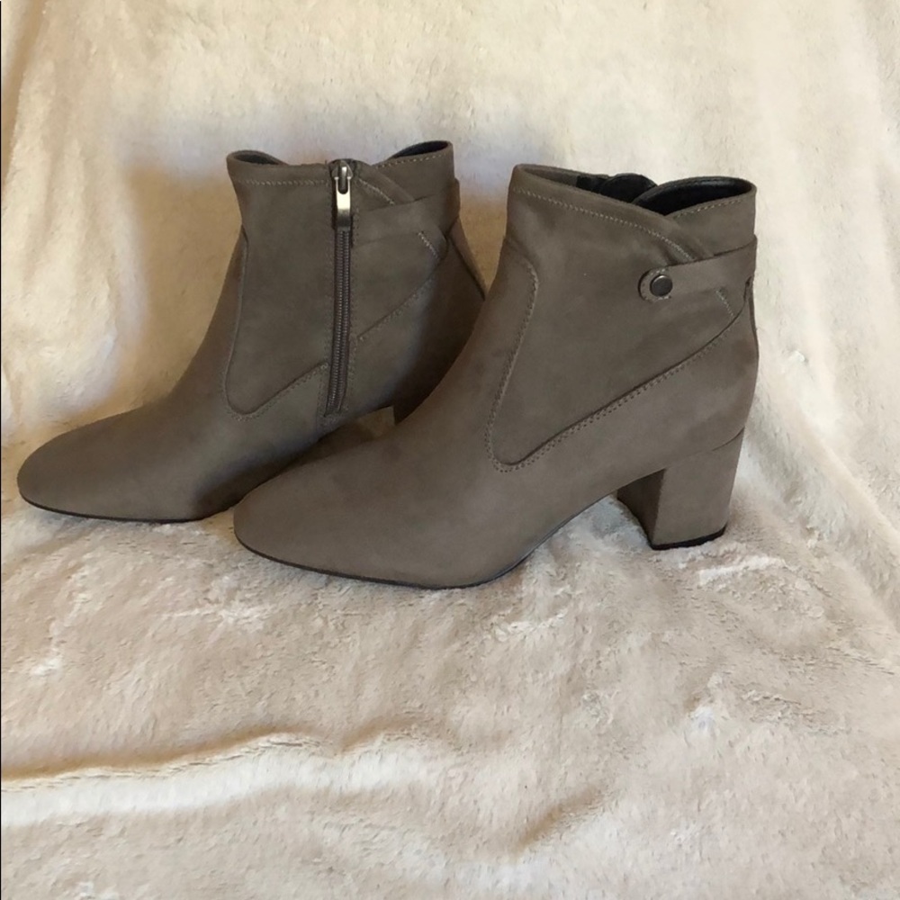 Franco Sarto ankle boot